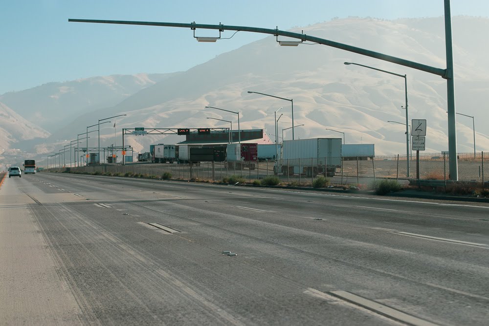 Las Vegas, NV - Semi-Truck Crash on I-15 at Sahara Ave Causes Injuries