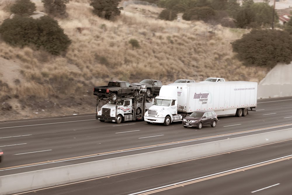 Las Vegas, NV - Semi-Truck Accident on I-15 at Sahara Ave Ends in Injuries